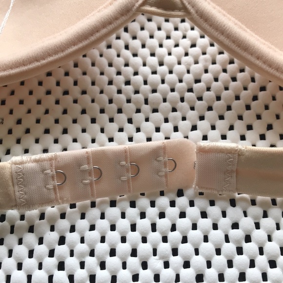 Itty Bitty Bra Signature Bra - Color Nude - Picture 4 of 6